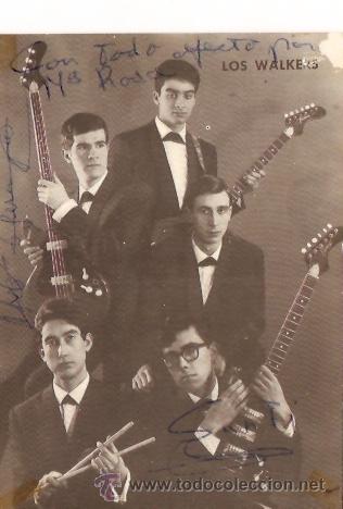 Fotos von Musikern: POSTAL PROMOCION GRUPO MUSICAL LOS WALERS FIRMADA POR EL CONJUNTO