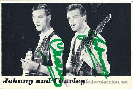Photos of Singers: 8667 - JOHNNY AND CHARLEY-DUO MUSICAL- LA YENKA - DISCOS HISPAVOX - A&Ntilde;OS 50-60 - AUTOGRAFIADA