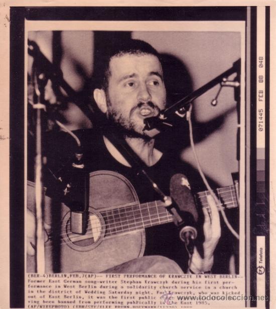 Photos de Chanteurs et Chanteuses: TELEFOTO DEL CANTANTE STEPHAN KRAWCZYK