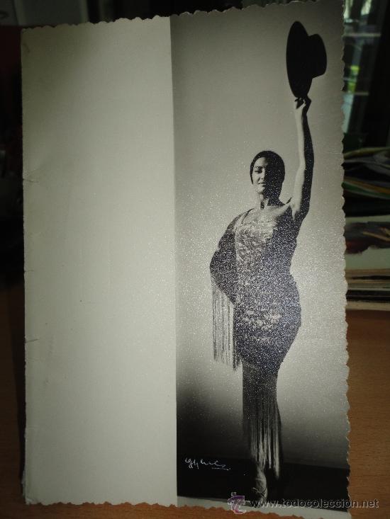 Fotos de cantantes: DIPTICO CON FOTOGRAFIA DE MARIA ALBAICIN, ESCRITA Y FIRMADA A MANO POR LA ARTISTA