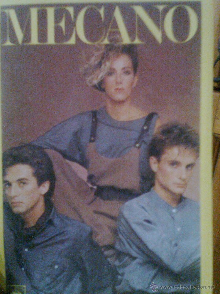 Fotos de Cantantes: Mecano - Postal promo 1984-1985 - Reproducci&oacute;n 2011