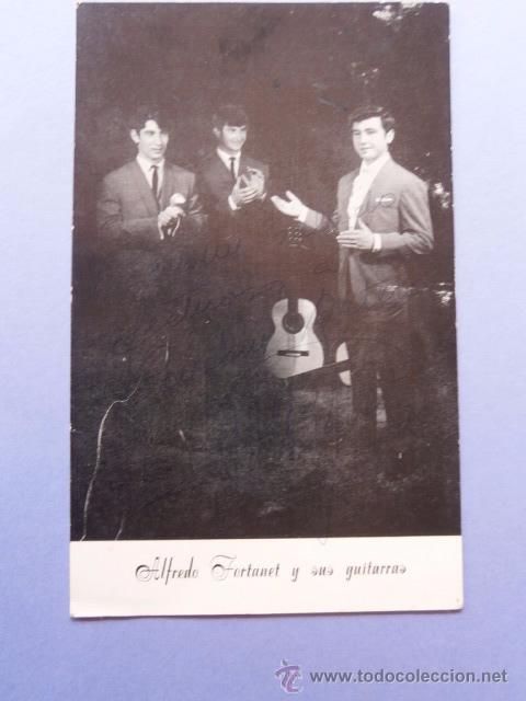 Fotos von Musikern: ELFREDO FORTANET Y SUS GUITARRAS CASTELLON