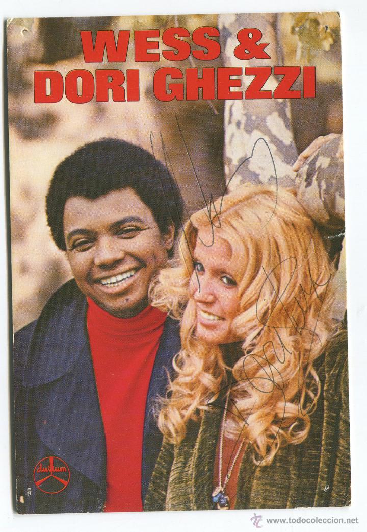 Photos de Chanteurs et Chanteuses: WESS & DORI GHEZZI  POSTAL ORIGINAL Y FIRMADA POR LOS  CANTANTES