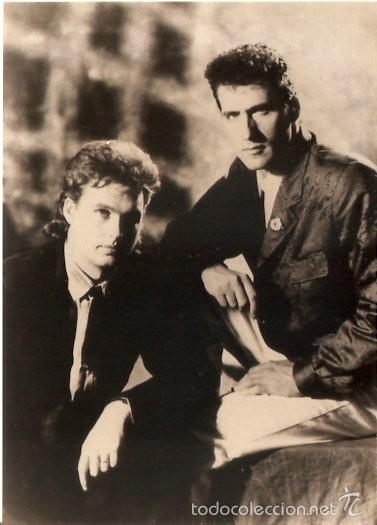 Photos of Singers: FOTOGRAFIA PROMOCIONAL 12 X 17.50 CMTS O.M.D  ARCHIVO  RTVE