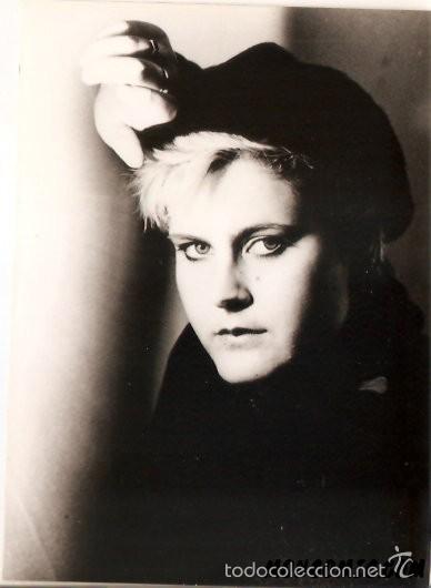 Photos de Chanteurs et Chanteuses: FOTOGRAFIA PROMOCIONAL 12 X 17.50 CMTS ALISON MOYET EX YAZOO ARCHIVO RTVE