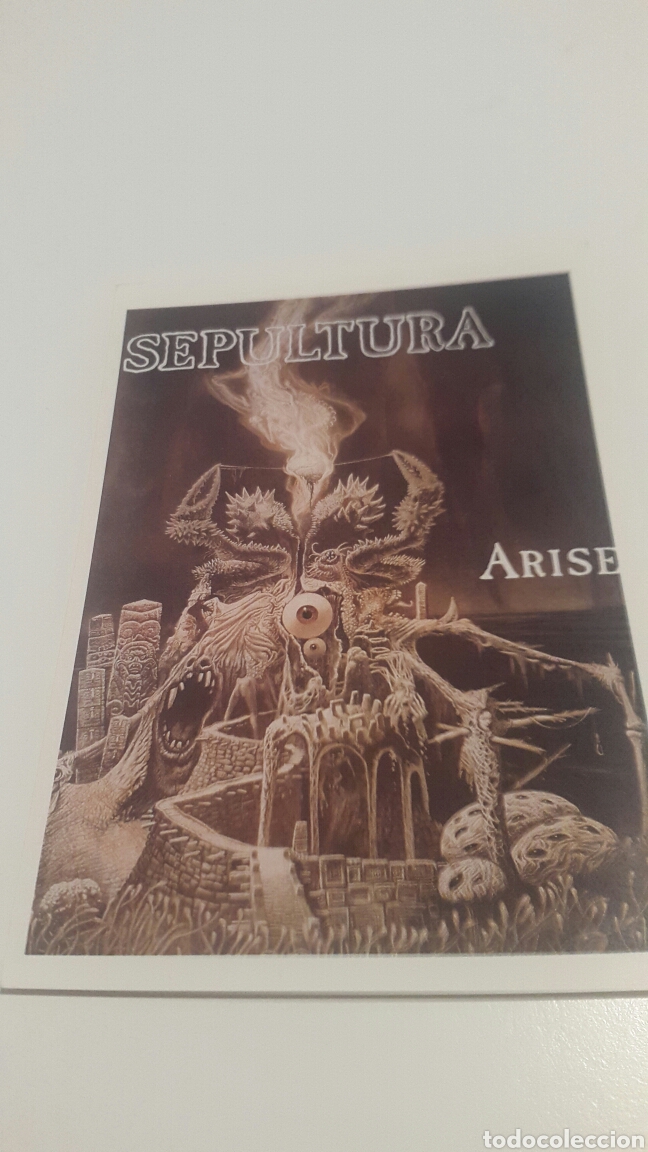 Photos de Chanteurs et Chanteuses: POSTAL SEPULTURA. SIN CIRCULAR. HEAVY. ROCK.