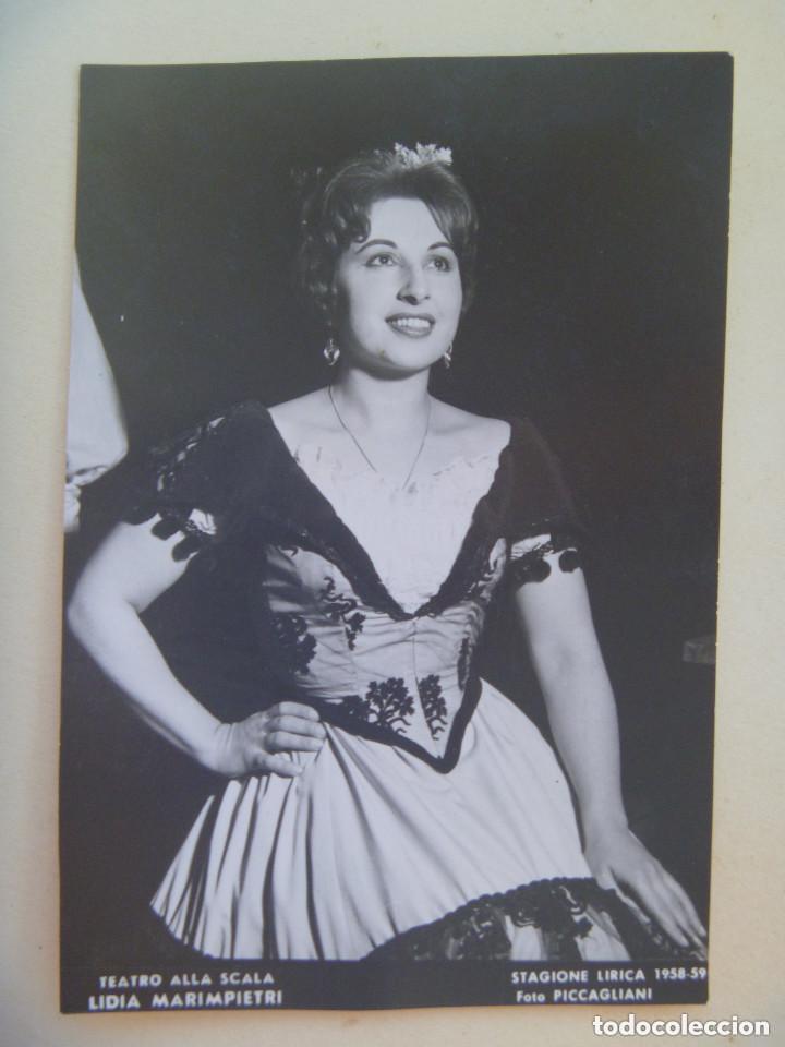 Photos of Singers: FOTO DE CANTANTE ESPA&Ntilde;OLA DE OPERA . DETRAS DEDICADA A SUS HERMANOS. 1959