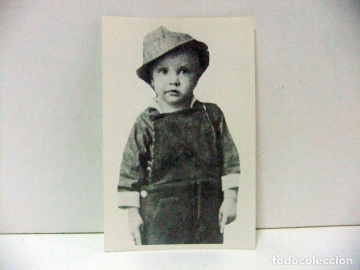 Fotos de cantantes: POSTAL ELVIS PRESLEY NI&Ntilde;O FIRMA PREIMPRESA FIRMADA - CANTANTE ROCK N&acute; ROLL  M&Uacute;SICA FOTO FOTOGRAF&Iacute;A