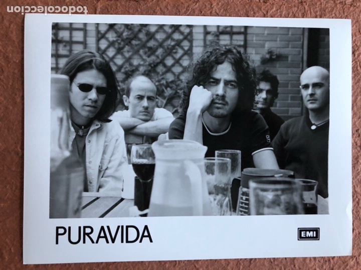 Photos de Chanteurs et Chanteuses: PURAVIDA. FOTOGRAF&Iacute;A PROMOCIONAL DISCOGR&Aacute;FICA EMI. 18 x 24 cms.