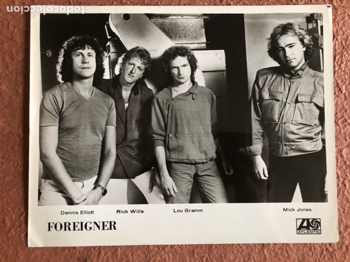Fotos von Musikern: FOREIGNER. FOTOGRAF&Iacute;A PROMOCIONAL DISCOGR&Aacute;FICA ATLANTIC. FINALES 70. 20,5 x 25 cms.
