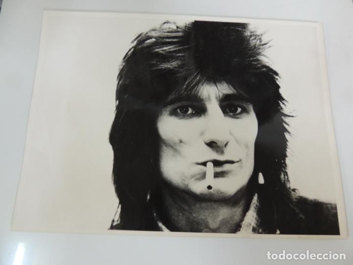 Fotos de Cantantes: ron ronnie wood - foto original b/n 1979 - 18x24 cm the rolling stones