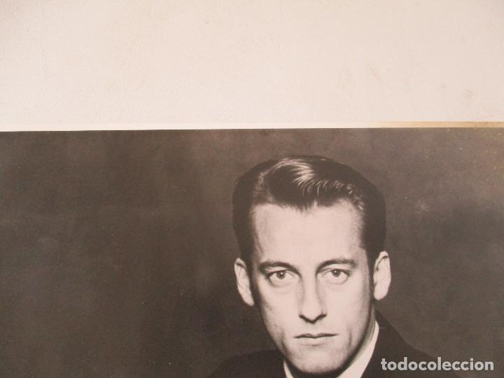 Photos de Chanteurs et Chanteuses: FOTO DE: REBELDES- -18 X 23.5 CM.