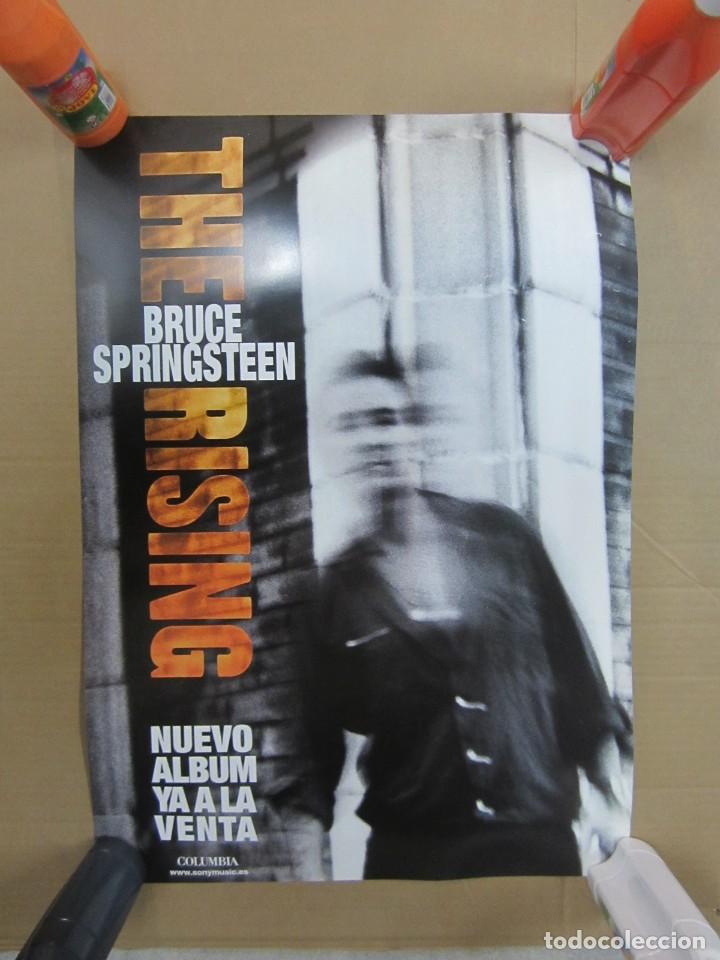 Fotos de Cantantes: POSTER PROMOCIONAL 2 CARAS BRUCE SPRINGSTEEN THE RISING 48 X 68 CM A&Ntilde;O 2002