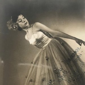 1954 Mary Pili Bruse. Bailarina clásica y clásica española 11x17 cm