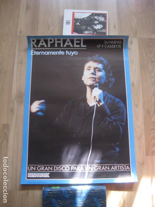 Photos of Singers: RAPHAEL - CARTEL POSTER OFICIAL COMPA&Ntilde;IA A&Ntilde;OS 80 - 70 X 50 CMS - NUEVO