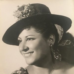 Margarita Sanchez 24x18,2 cm