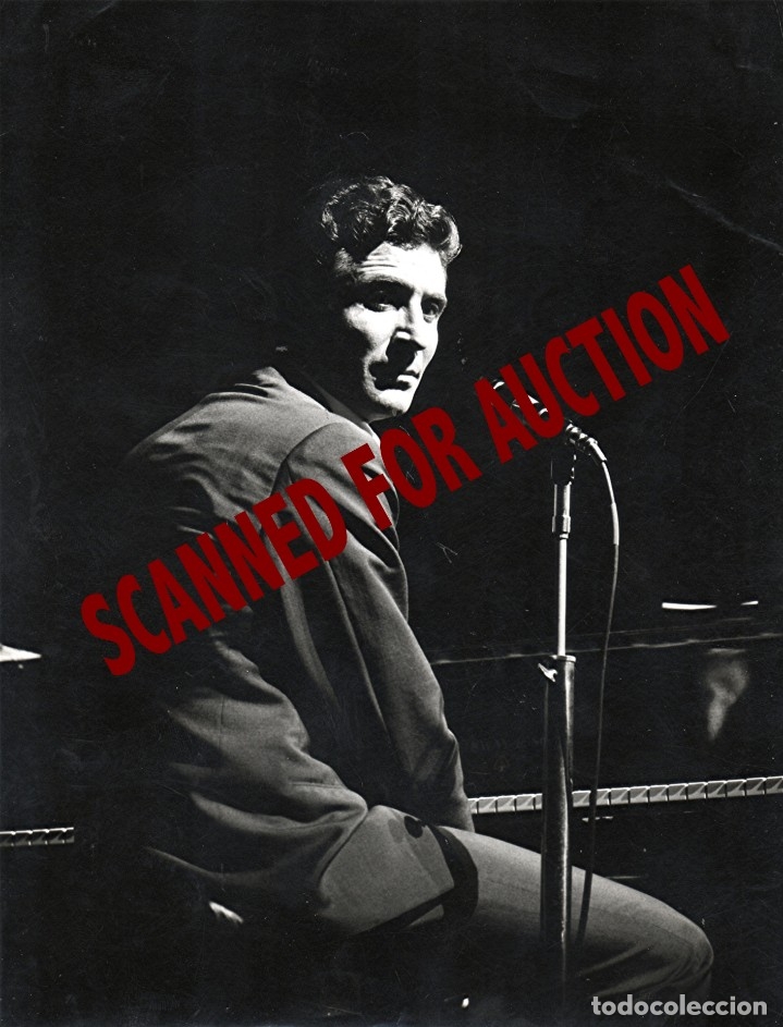 Photos de Chanteurs et Chanteuses: GILBERT BECAUD. Foto original 1961.