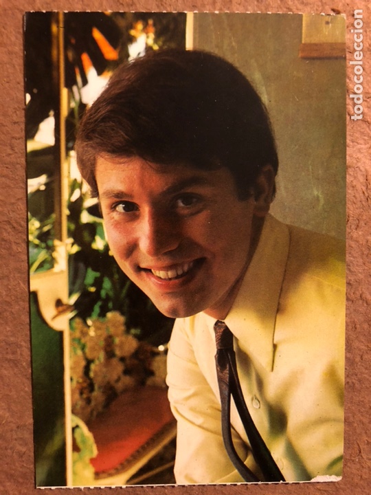 Photos de Chanteurs et Chanteuses: RAPHAEL. POSTAL SIN CIRCULAR BERGAS N&deg; 751.
