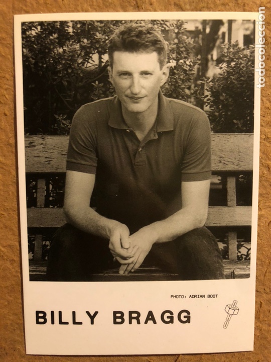 Photos de Chanteurs et Chanteuses: BILLY BRAGG. FOTOGRAF&Iacute;A PROMOCIONAL PRODUCCIONES DRO. FOTO: ADRIAN BOOT. A&Ntilde;OS 80.