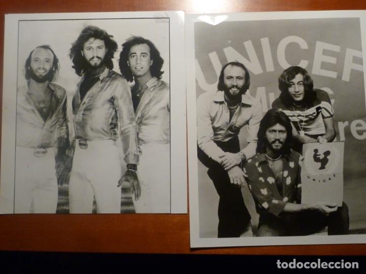 Fotos de cantantes: bee gees 2 fotos originales antiguas
