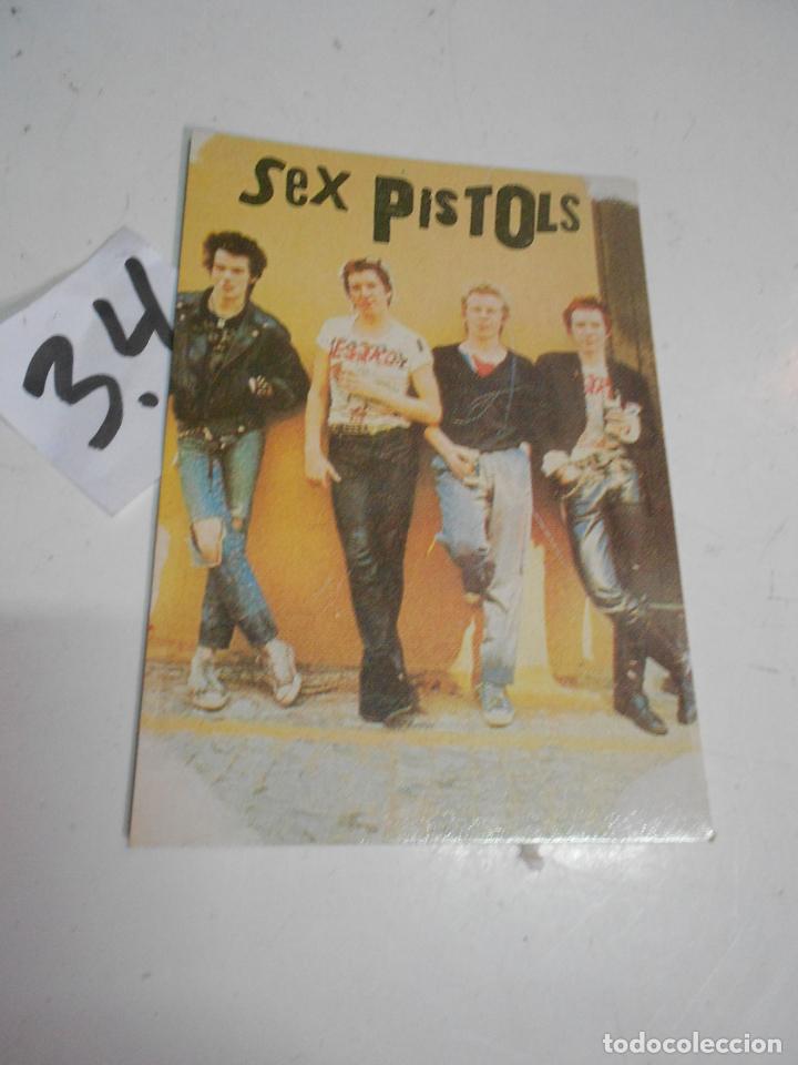 Fotos de Cantores: ANTIGUA POSTAL GRUPO MUSICAL - ENVIO INCLUIDO A ESPA&Ntilde;A - SEX PISTOLS
