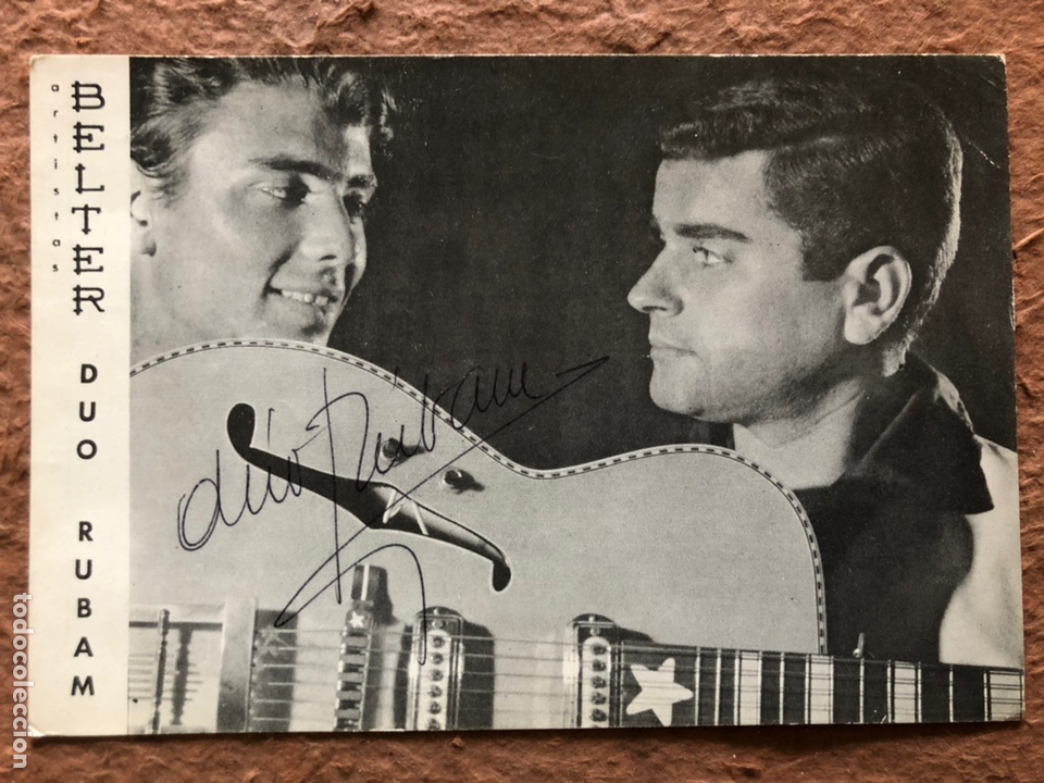 Fotos von Musikern: DUO RUMBA. FOTOGRAF&Iacute;A PROMOCIONAL ARTISTAS BELTER CON AUT&Oacute;GRAFO. A&Ntilde;OS 60.
