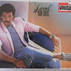 Fotos de Cantantes: POSTER DE LIONEL RICHIE / EURYTHMICS DE LA REVISTA EL GRAN MUSICAL DE LOS AÑOS '80