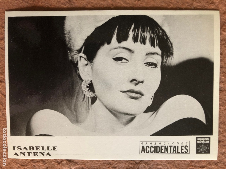 Fotos von Musikern: ISABELLE ANTENA. FOTOGRAF&Iacute;A PROMOCIONAL GRABACIONES ACCIDENTALES.