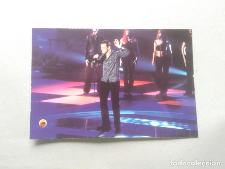 Fotos von Musikern: N&ordm; 46 ALEX CASADEMUNT - FOTO POSTAL OPERACI&Oacute;N TRIUNFO 1 PANINI PHOTOCARDS OT 1 GESTMUSIC 2002