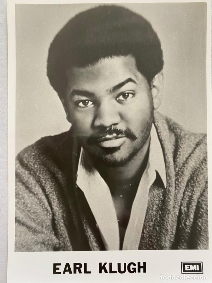 Fotos de Cantantes: FOTO PROMOCIONAL-EARL KLUGH