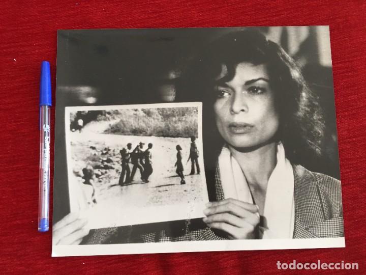 Fotos de cantantes: F9947 FOTO FOTOGRAFIA ORIGINAL DE PRENSA RUEDA DE PRENSA BIANCA JAGGER ROLLING STONES (20-11-1981)