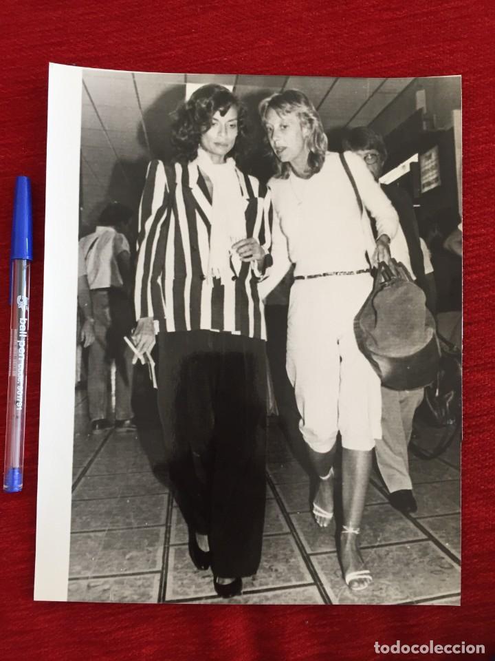 Fotos de cantantes: F9949 FOTO FOTOGRAFIA ORIGINAL DE PRENSA BIANCA JAGGER ROLLING STONES TEGUCIGALPA (18-11-1981)