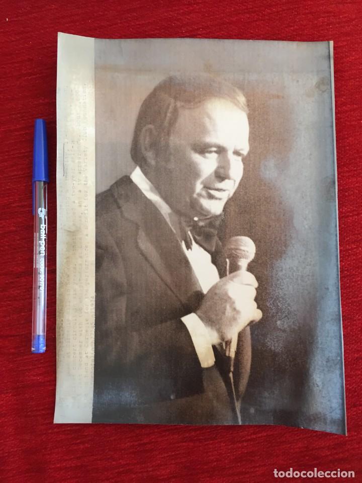Fotos de Cantantes: F10141 FOTO FOTOGRAFIA ORIGINAL DE PRENSA FRANK SINATRA 1974
