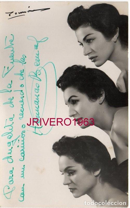 Photos of Singers: FOTOGRAFIA ORIGINAL AUTOGRAFIADA, HERMANAS BERNAL, 9X14 CMS