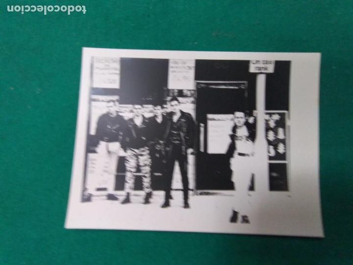 Fotos von Musikern: THE CLASH. FOTO.24 X 18 CM