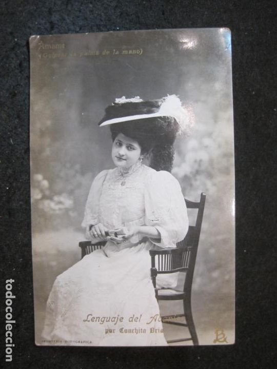 Fotos von Musikern: CONCHITA BRIA-LENGUAJE DEL ABANICO-INDUSTRIAL FOTOGRAFICA-LB BARTRINA-POSTAL ANTIGUA-(82.646)
