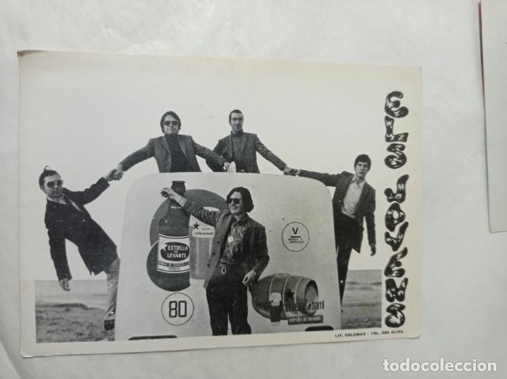 Photos de Chanteurs et Chanteuses: els jovens con publicidad cerveza Estrella Levante, original no copia. Ref.auto