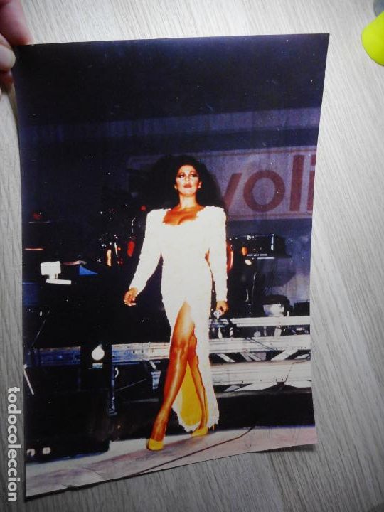 Fotos de Cantantes: ANTIGUA FOTOGRAFIA.ISABEL PANTOJA. DEDICADA.