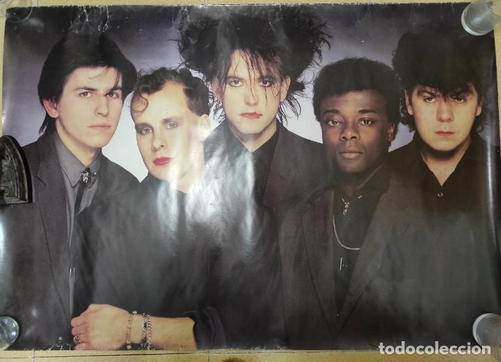 Photos de Chanteurs et Chanteuses: THE CURE - POSTER ORIGINAL DE EPOCA - 97X68 CM