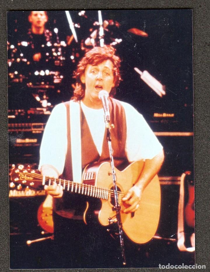 Fotos de Cantantes: THE BEATLES: MC CARTNEY- FOTO ORIGINAL DE EPOCA -PAPEL LISO -A&Ntilde;OS 80'S EN COLOR-COLECCIONISTAS