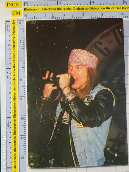 Photos de Chanteurs et Chanteuses: POSTAL DE M&Uacute;SICA CANTANTES. GUNS AND ROSES AXL ROSE. 324