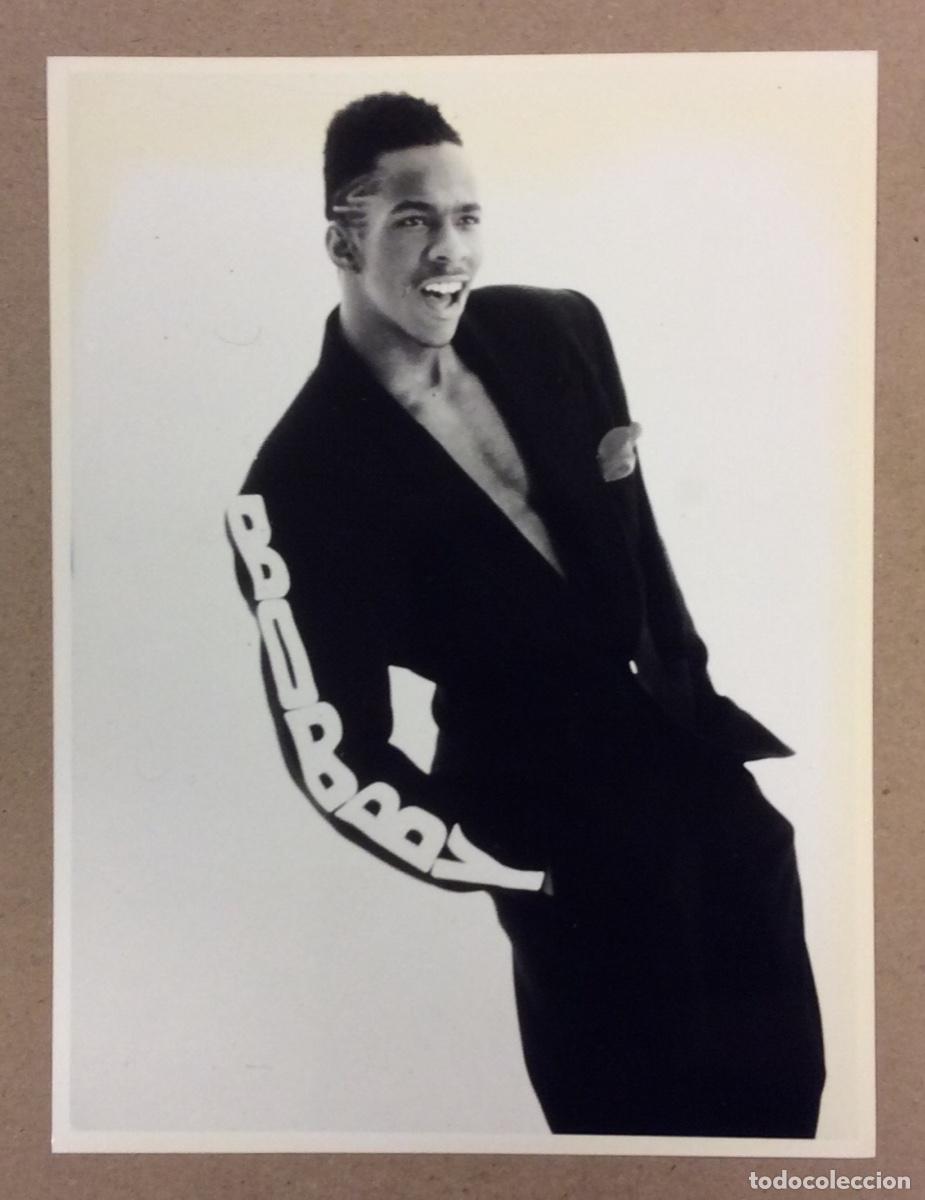 Fotos de Cantantes: BOBBY BROWN. FOTOGRAF&Iacute;A ORIGINAL PROMOCIONAL EN B/N DE LOS A&Ntilde;OS 80.