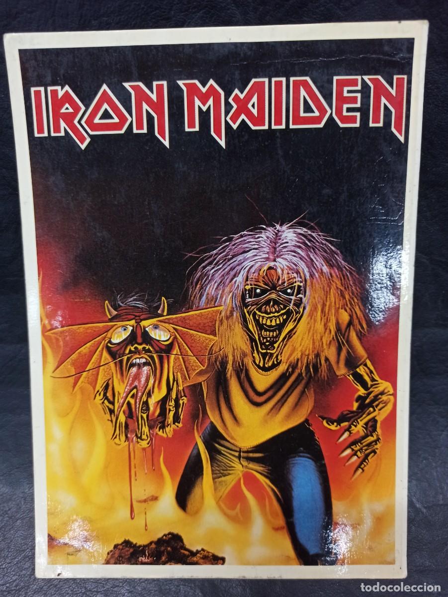 Fotos de Cantantes: Postal gran tama&ntilde;o. Iron Maiden. L1