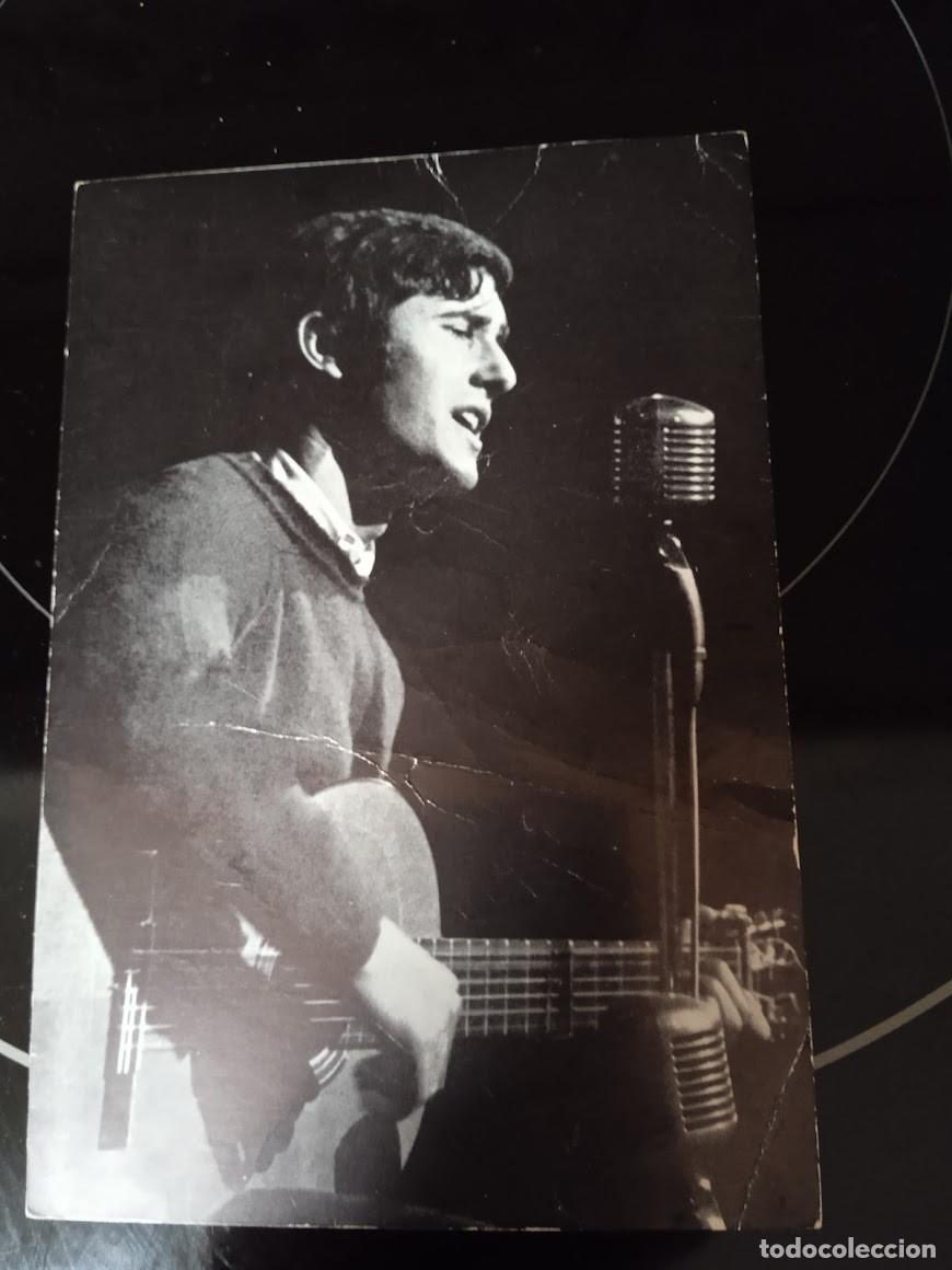 Photos of Singers: POSTAL FOTO VICTOR MANUEL AUTOGRAFO DEDICADO A&Ntilde;OS 60-70