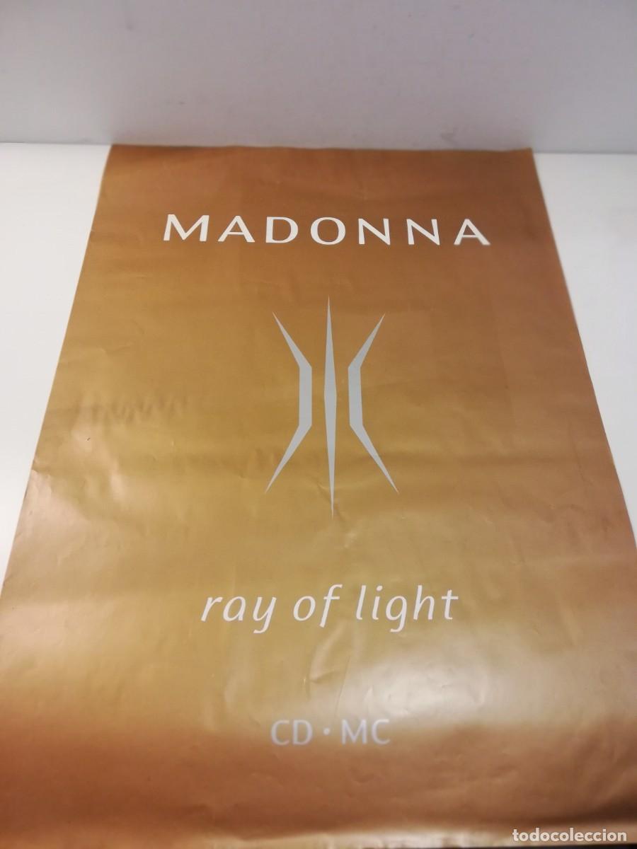 Fotos von Musikern: 7AA- POSTER ORIGINAL LANZAMIENTO A&Ntilde;OS 90&acute;S/00&acute;S- MADONNA- 84x59 APRX