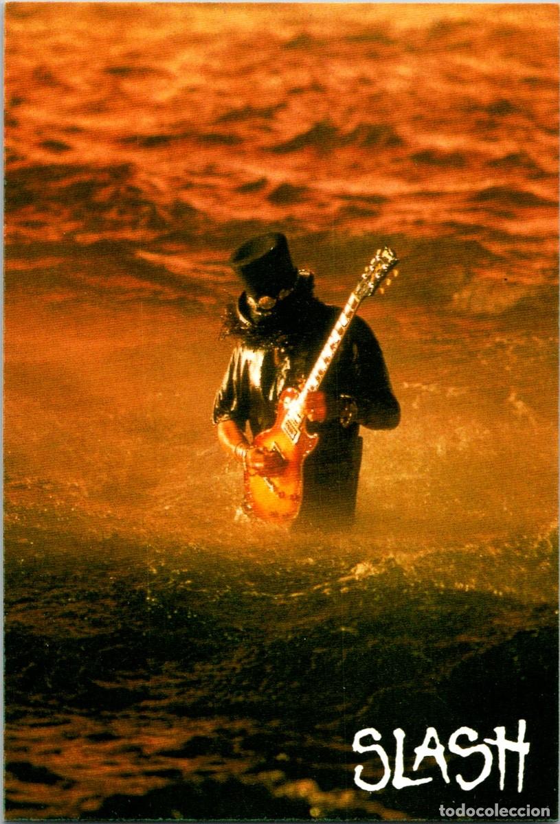 Photos de Chanteurs et Chanteuses: Slash - Printed in EEC R&eacute;f 979 - Sin m&aacute;s datos - Postal - 150x102mm
