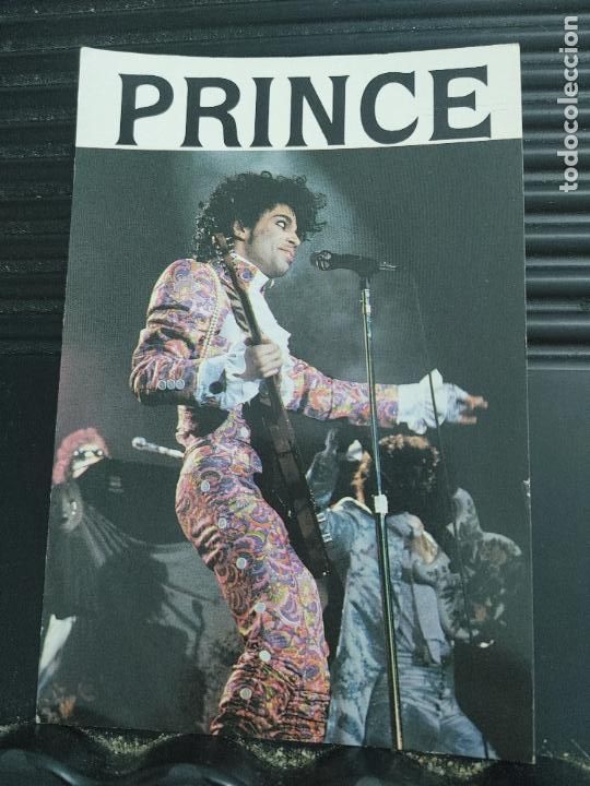 Photos de Chanteurs et Chanteuses: POSTAL PRINCE N&ordm; X269, SPLASH MANTCHESTER ENGLAND RARA