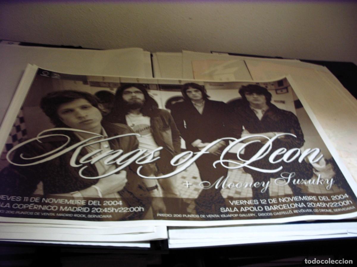 Photos de Chanteurs et Chanteuses: KINGS OF LEON + MOONEY SUZUKY CARTEL ORIGINAL ESPA&Ntilde;A GIRA TOUR 2004 100X70
