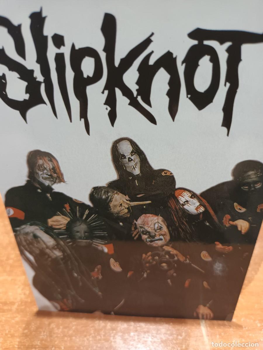 Photos de Chanteurs et Chanteuses: Postal del grupo Slipknot