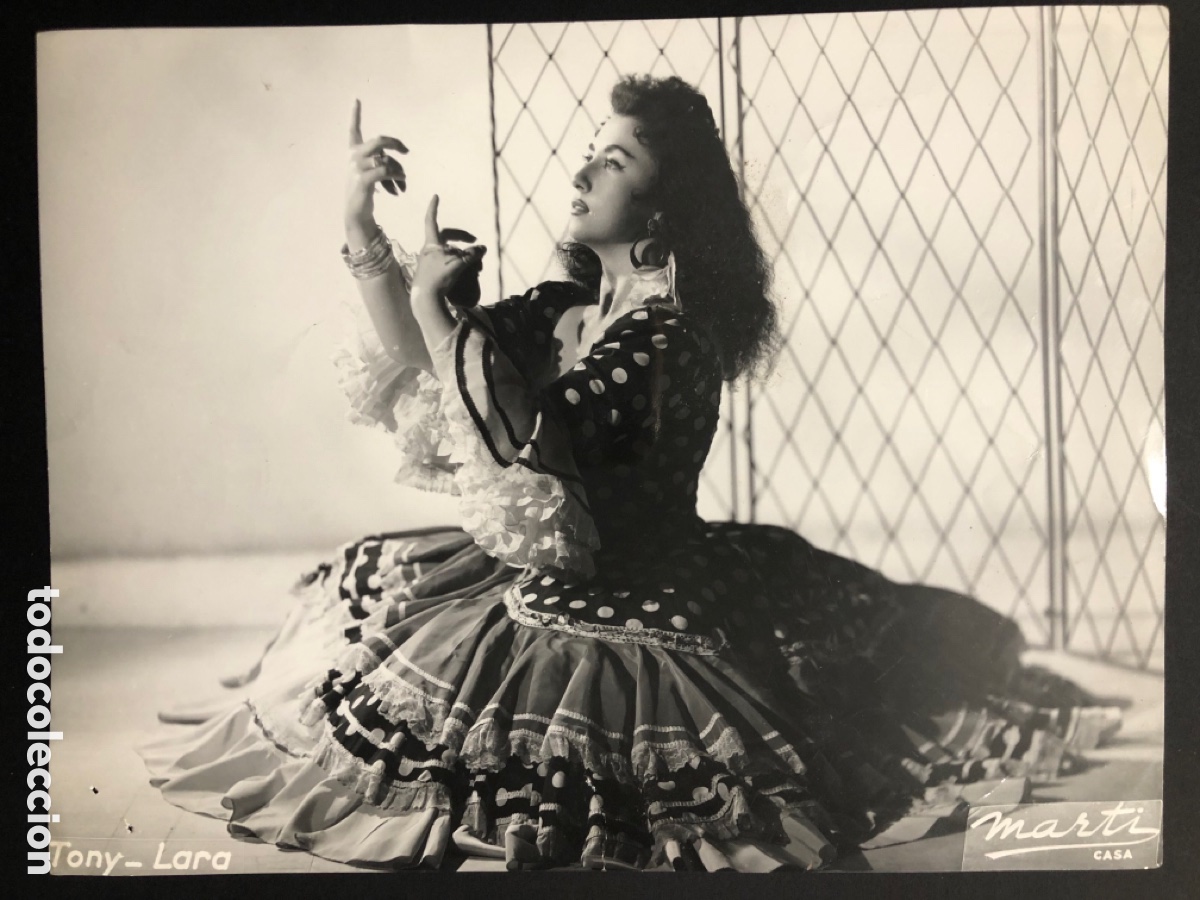 Photos of Singers: Foto original de la vedette tony lara 18 x 24 cm